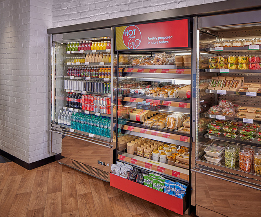 A Flexeserve Zone unit in a grab and go scenario filled with a variety of hot food